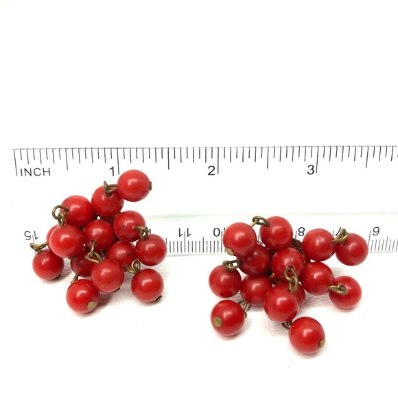 SOLD 50s Beaded Dangle Cluster Brass Clip On Earrings - Picture 8 of 13